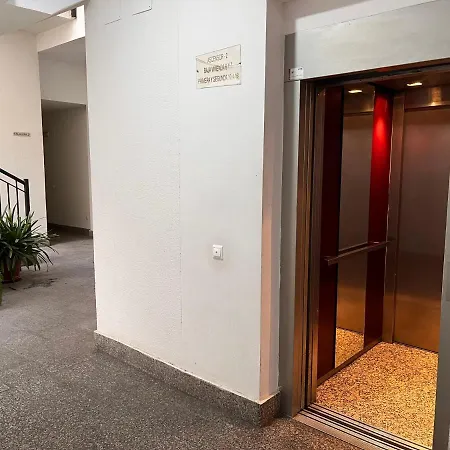 Camerino Del Falla Grupo Ac Gestion Apartment